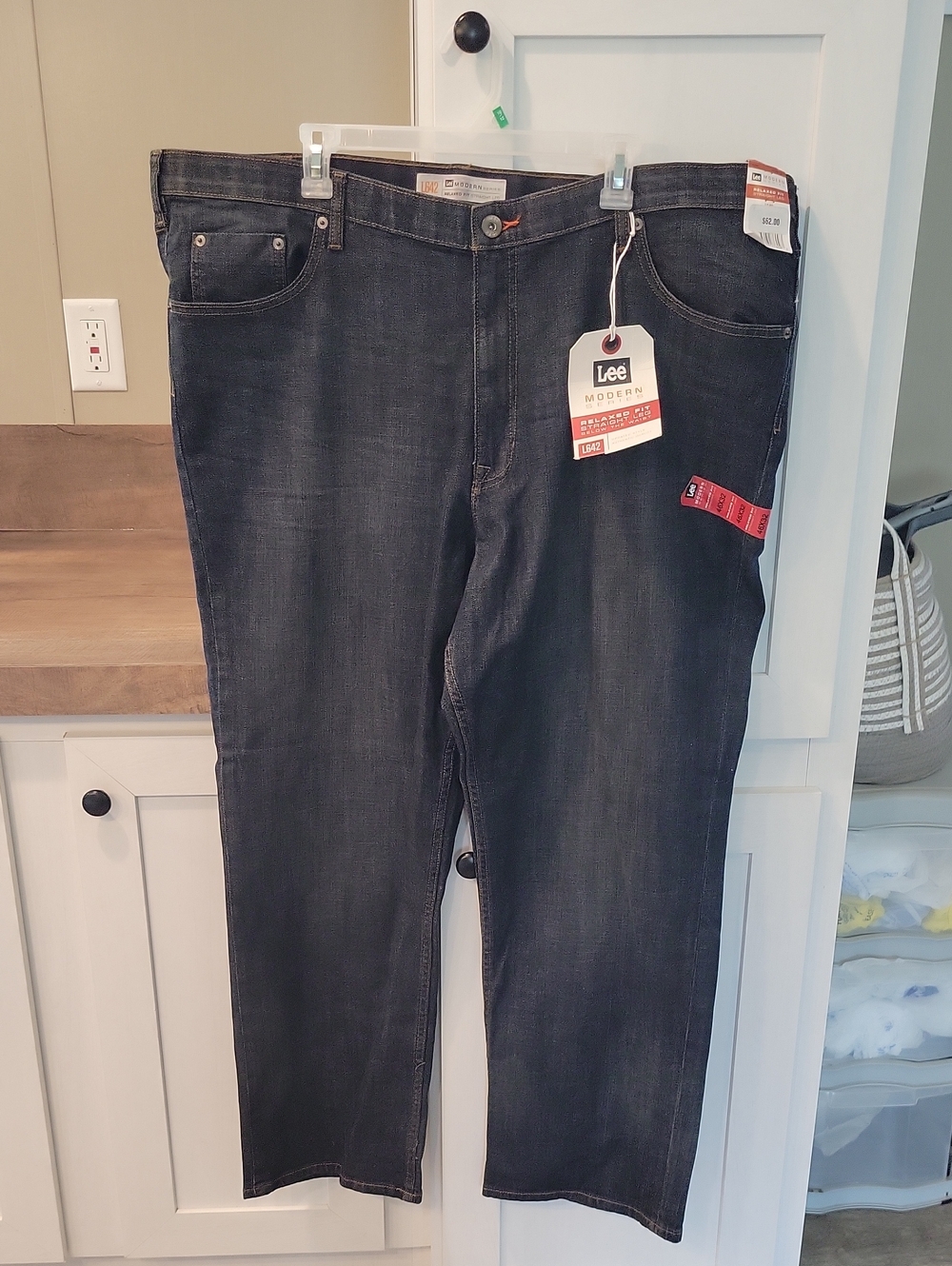 Lee Men's Relaxed Black Wash Jeans